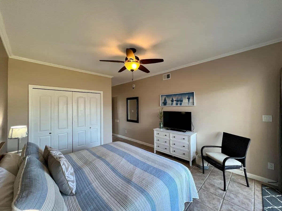 Sandpiper Cove 9113 Destin 0*,  United States