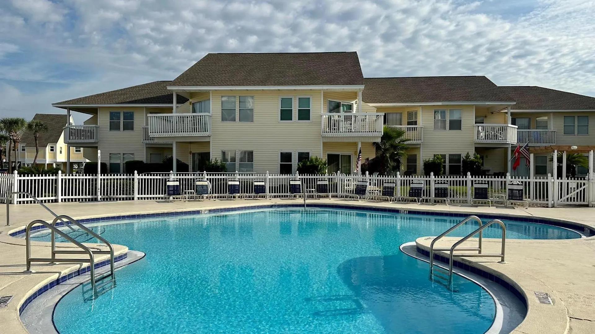 Sandpiper Cove 9113 Destin 0*,